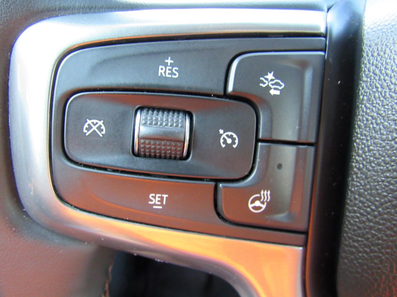Chevrolet Silverado 1500 LTZ Crew Cab 4WD 2023