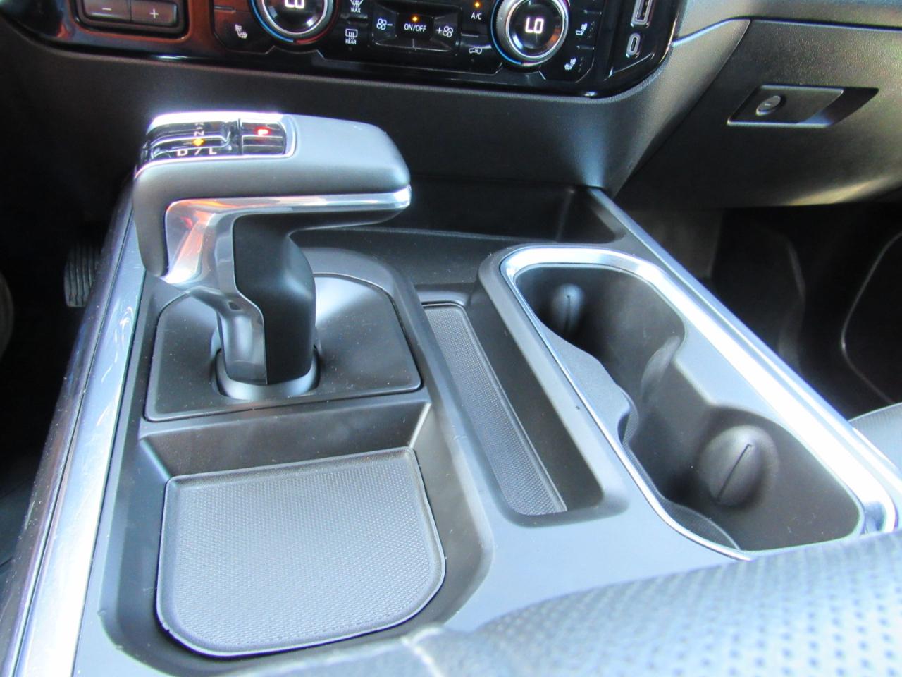 Chevrolet Silverado 1500 LTZ Crew Cab 4WD 2023