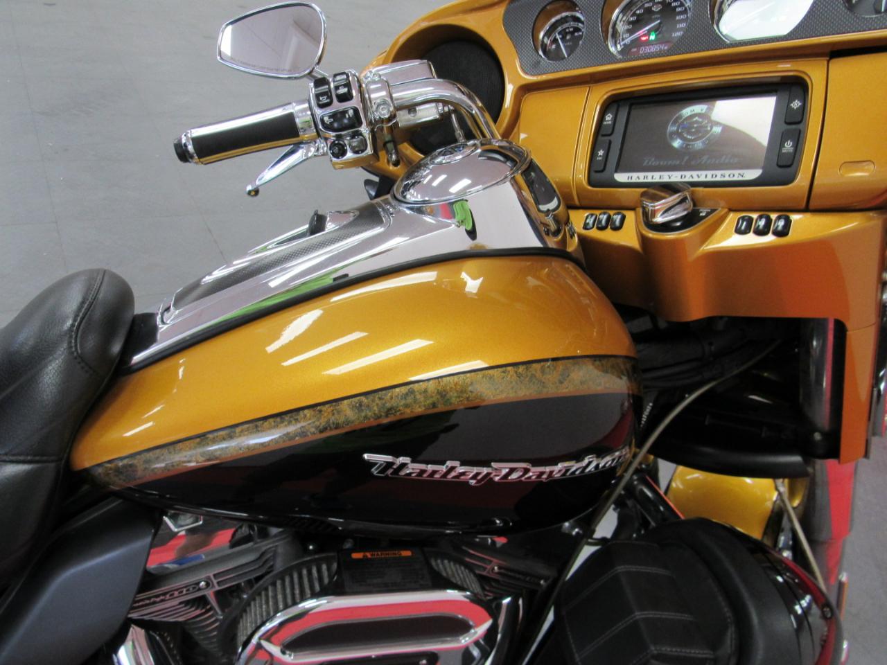 Harley-Davidson CVO Ultra Classic Electra Glide  2015