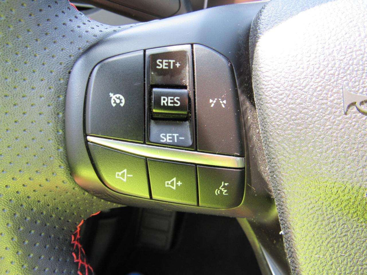 Ford Escape ST-Line FWD 2025