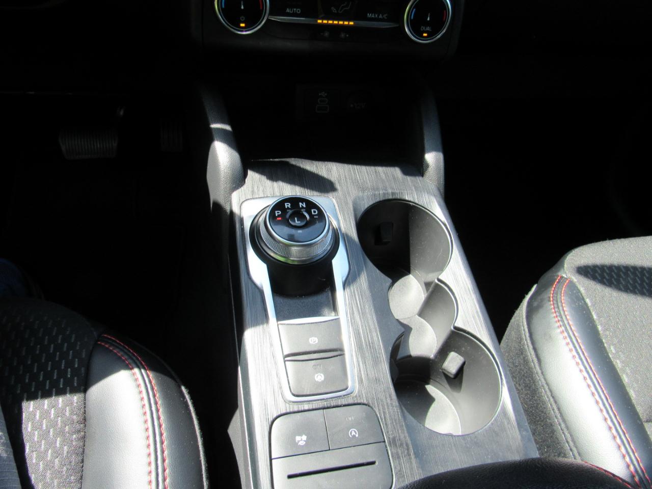 Ford Escape ST-Line FWD 2025