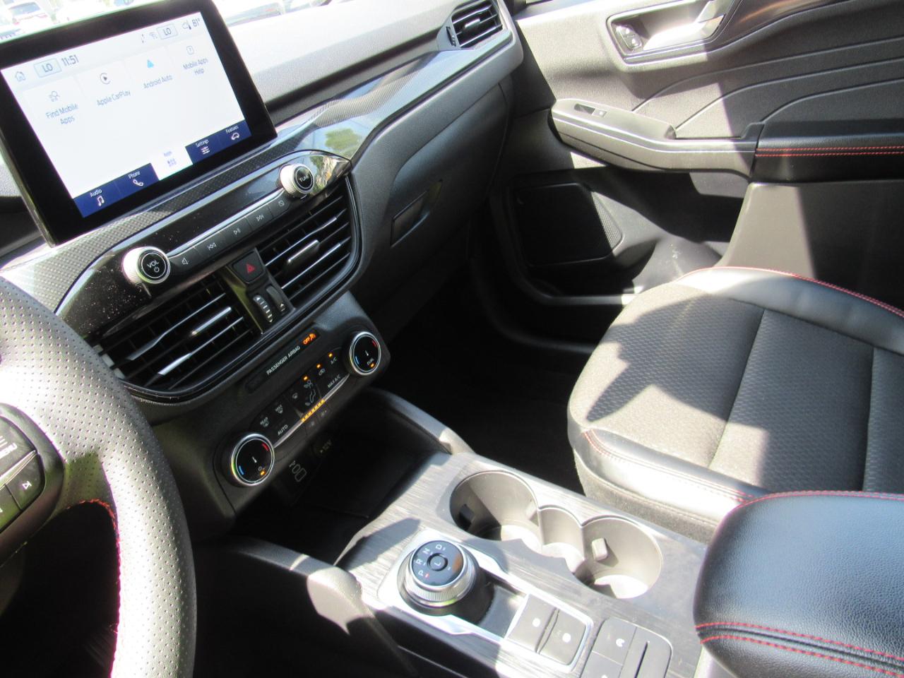 Ford Escape ST-Line FWD 2025