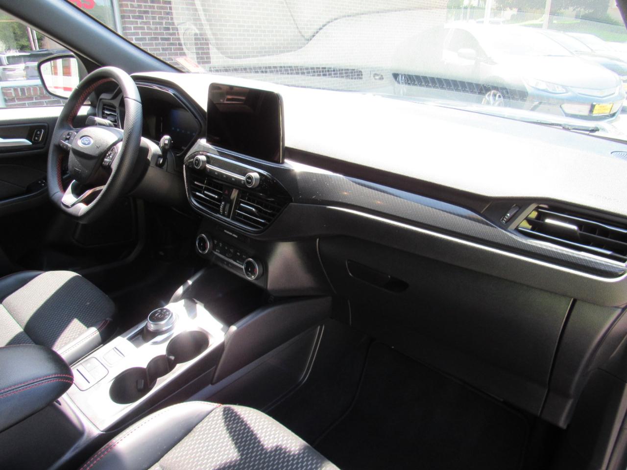 Ford Escape ST-Line FWD 2025
