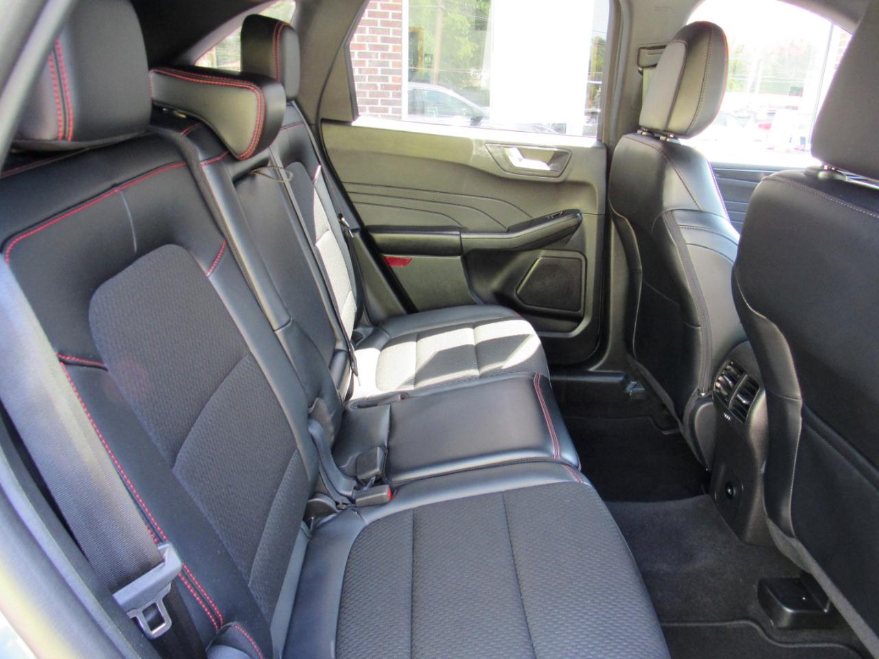 Ford Escape ST-Line FWD 2025