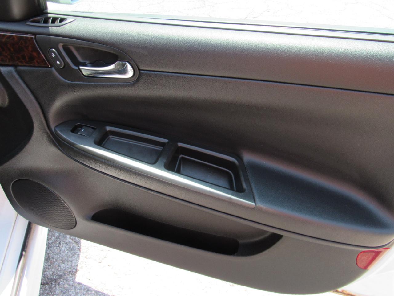Chevrolet Impala LT 2012