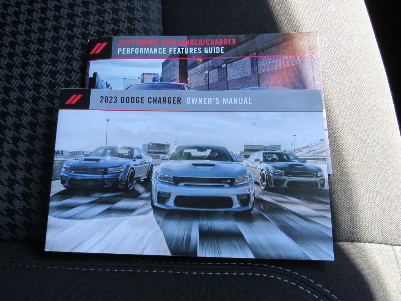 Dodge Charger SXT AWD 2023