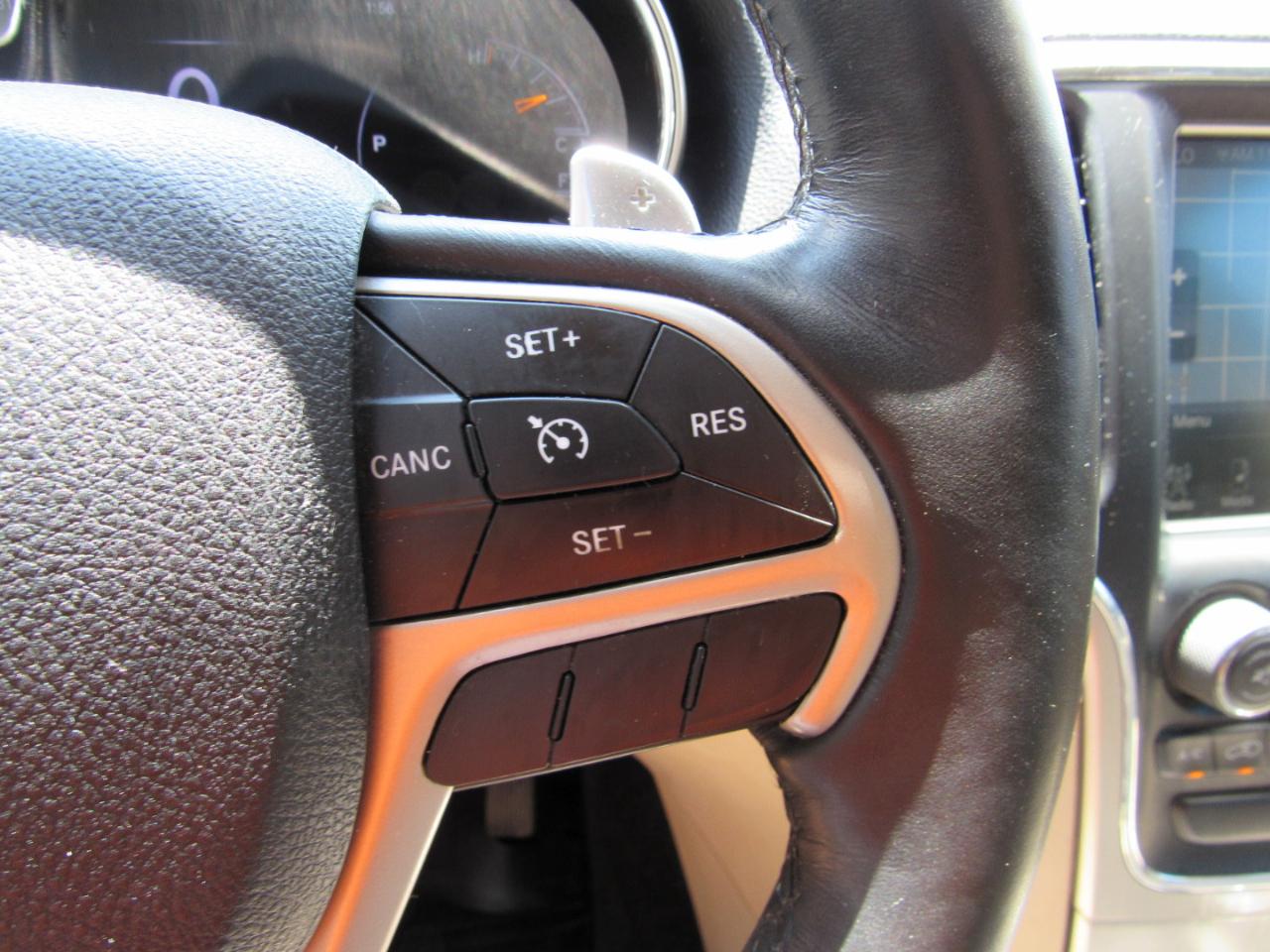 Jeep Grand Cherokee  2014