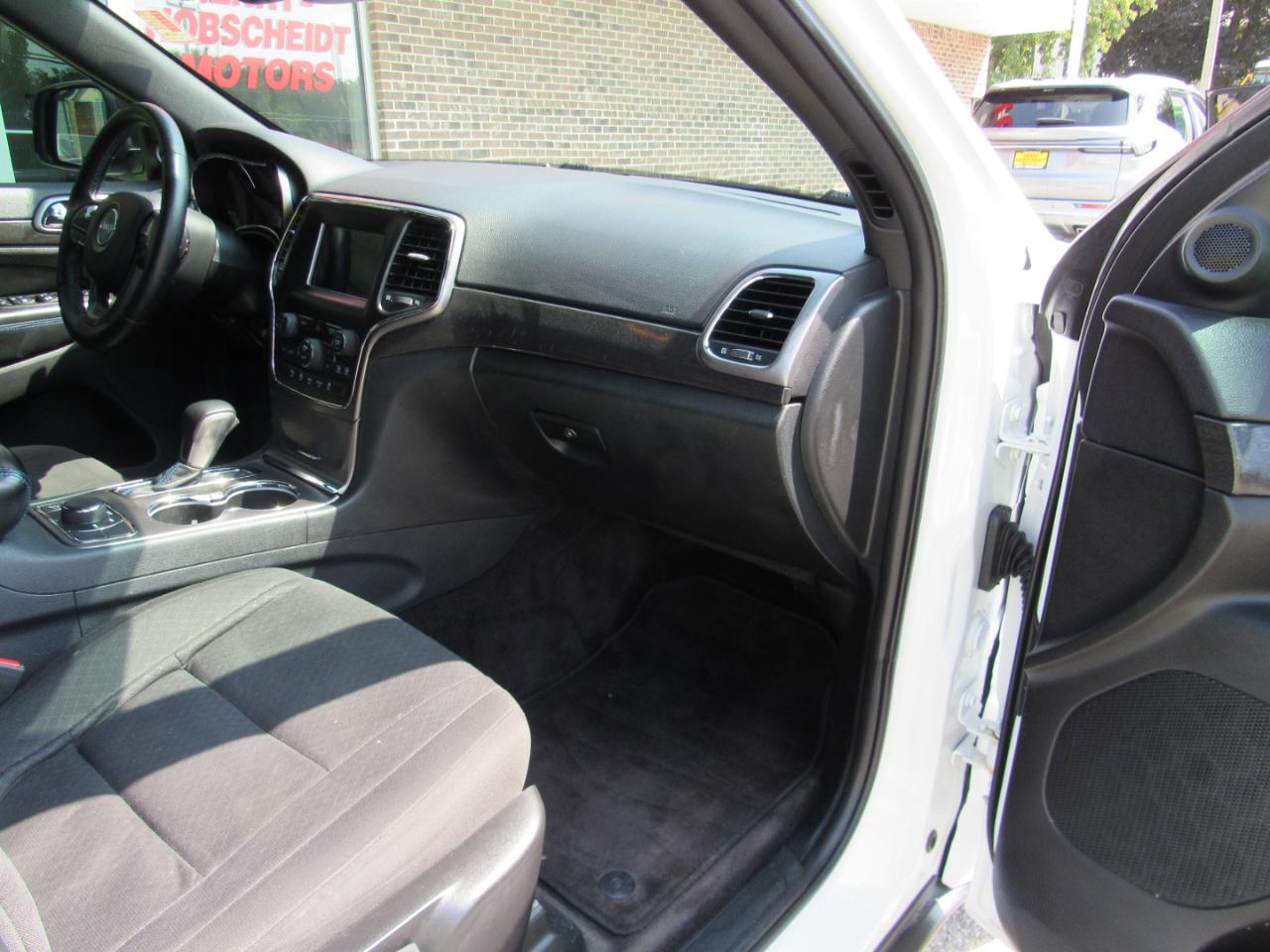 Jeep Grand Cherokee  2018