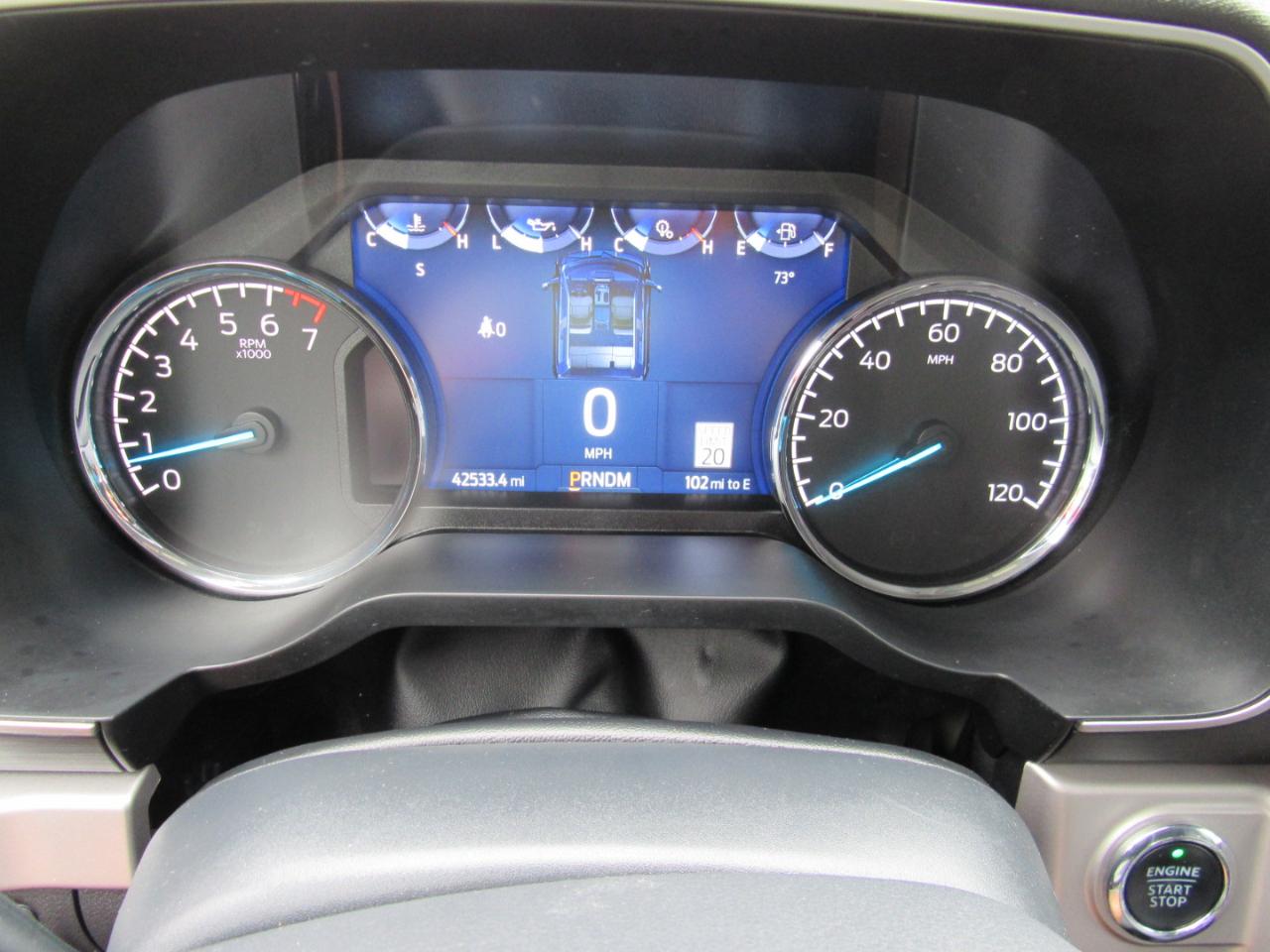 Ford F-150 XLT SuperCrew 4WD 2023