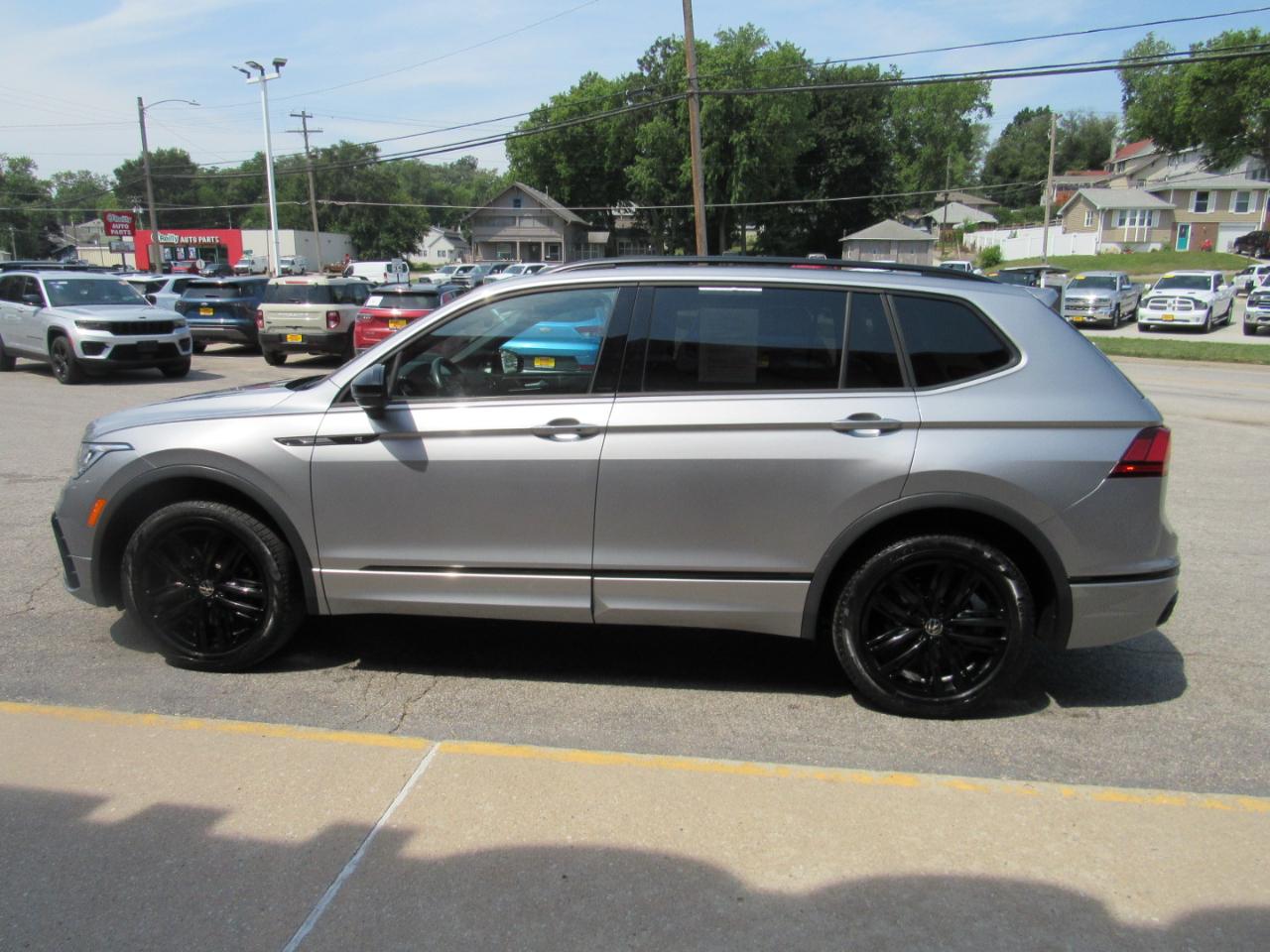 Volkswagen Tiguan 2.0T SE R-Line Black 4MOTION 2022