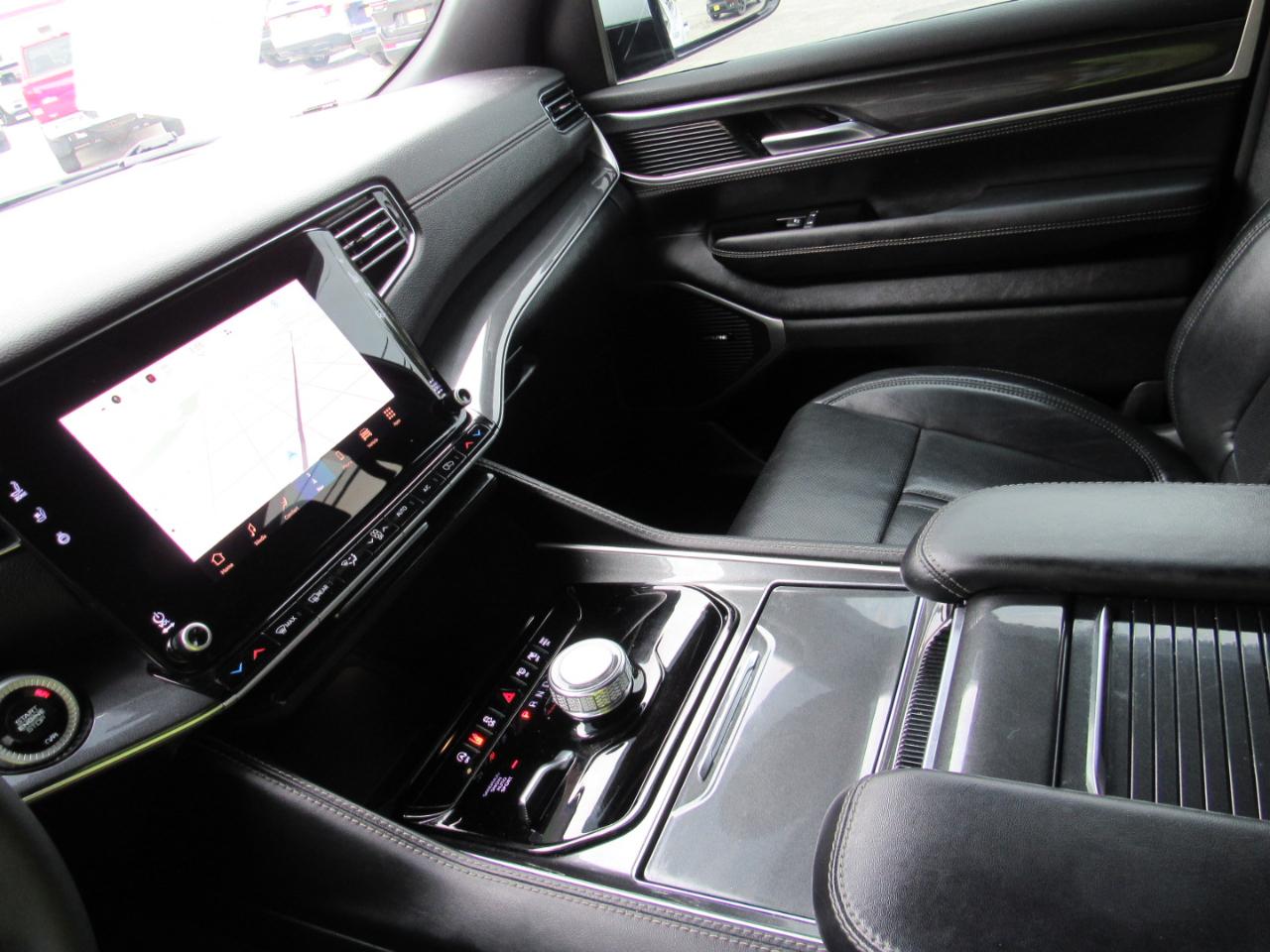 Jeep Wagoneer Series I 4x4 2022