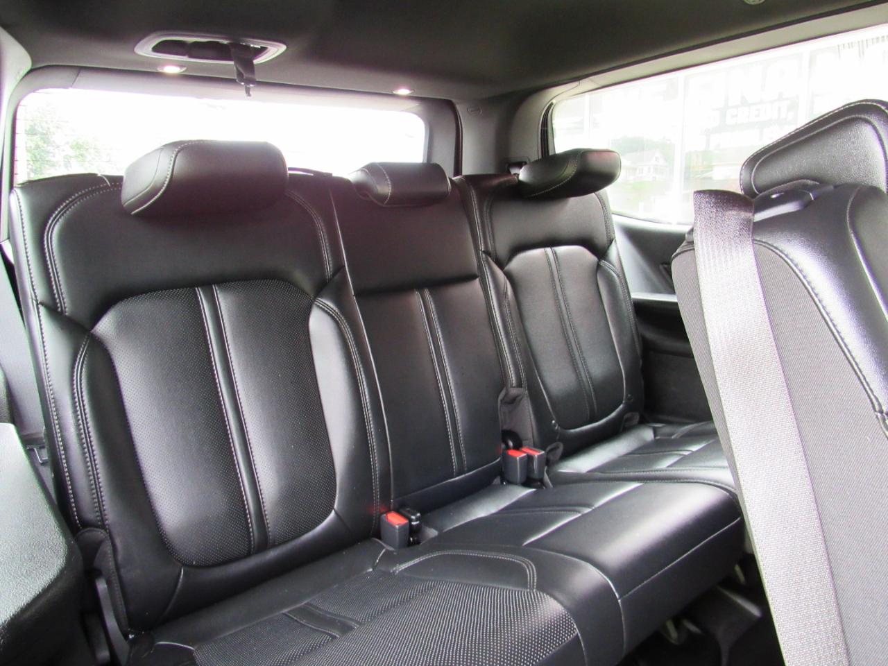 Jeep Wagoneer Series I 4x4 2022
