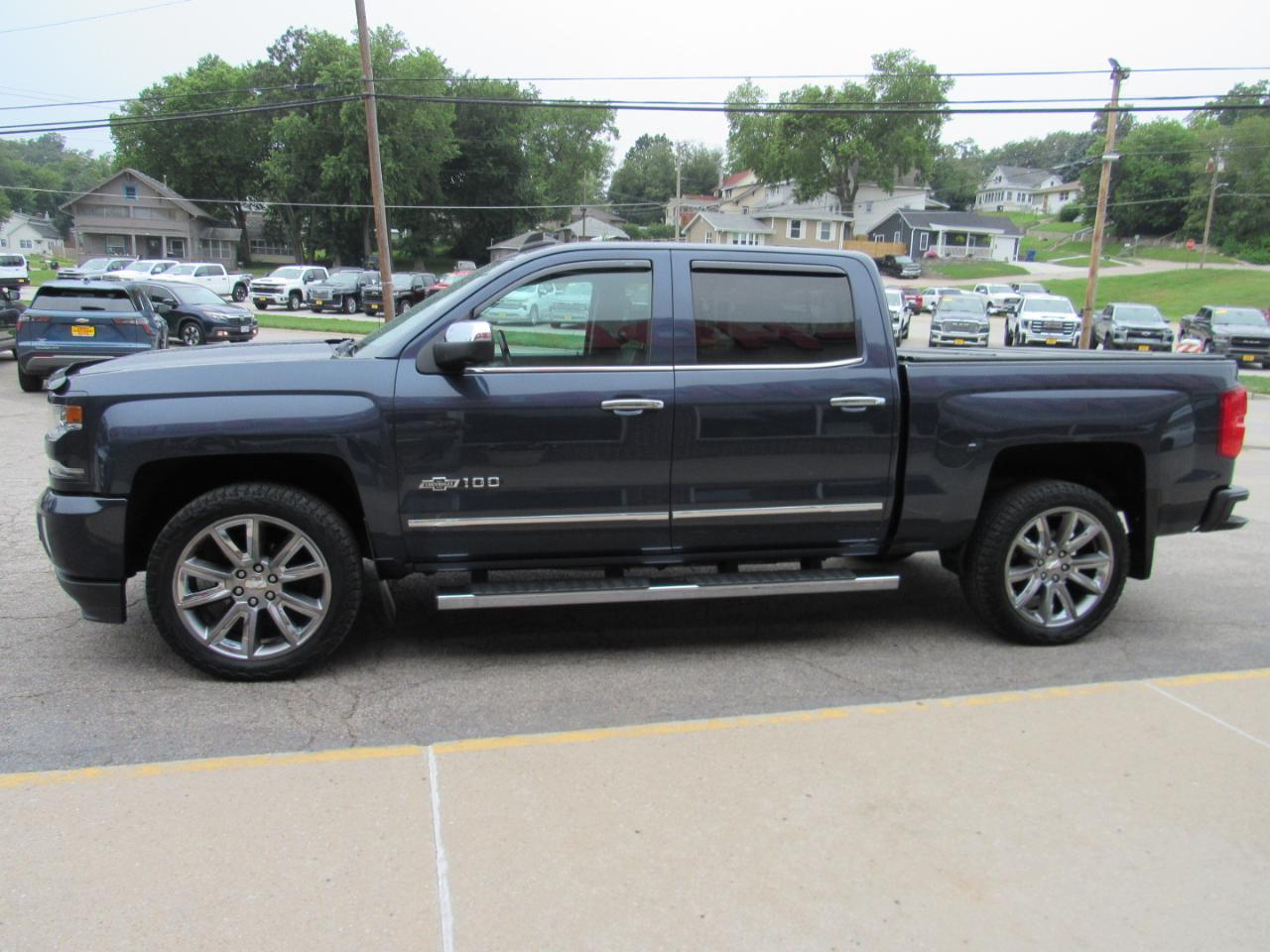 Chevrolet Silverado 1500 LTZ Crew Cab 4WD 2018