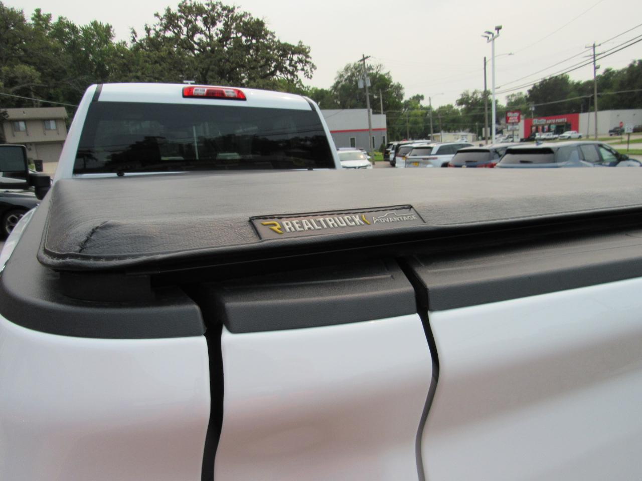 GMC Sierra 2500HD SLE Regular Cab 4WD 2025