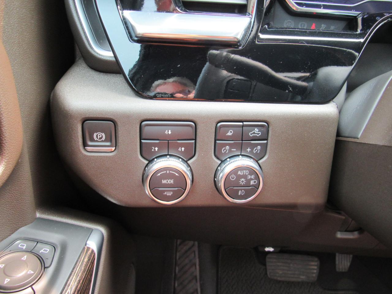 GMC Sierra 2500HD SLE Regular Cab 4WD 2025