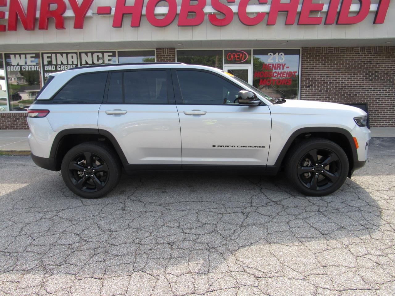 Jeep Grand Cherokee  2023