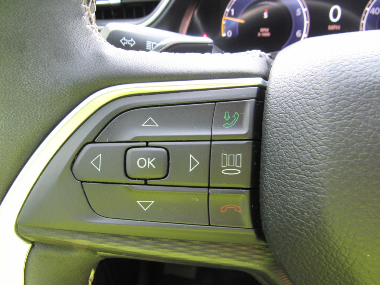 Jeep Grand Cherokee  2023