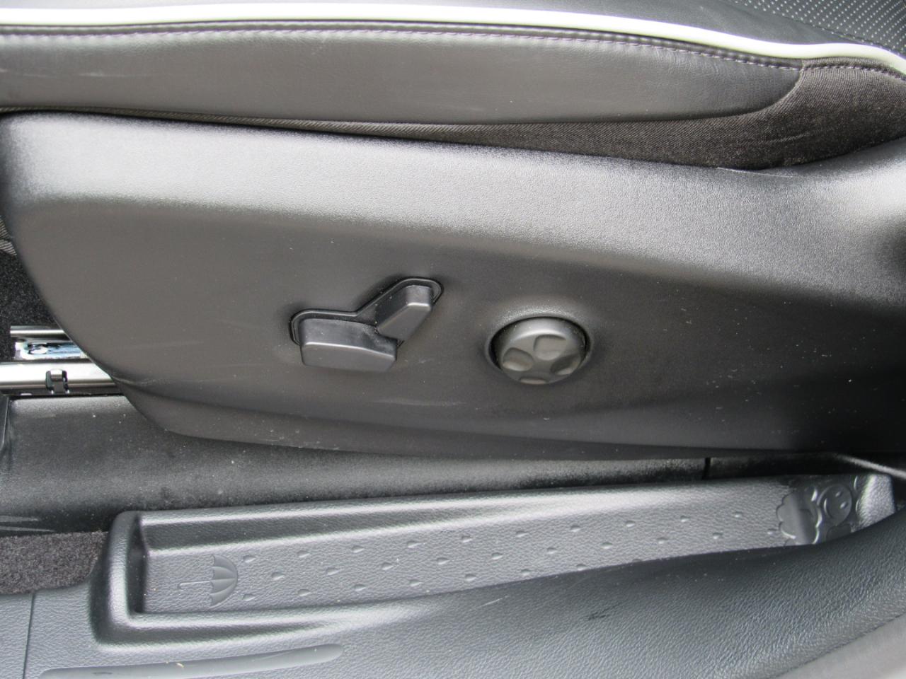 Chrysler Pacifica Limited FWD 2026
