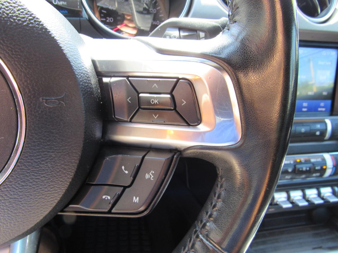 Ford Mustang EcoBoost Convertible 2022