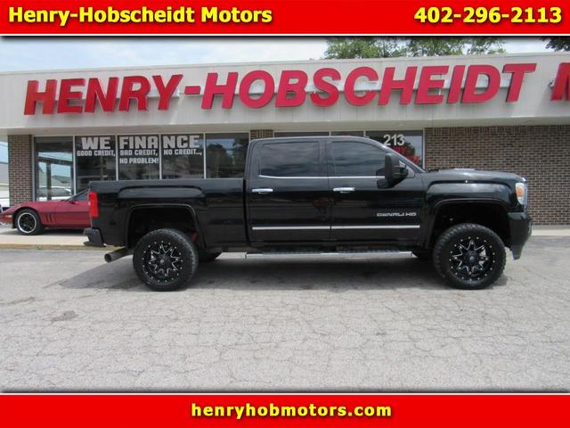 Black 2015 GMC Sierra 2500HD Pickup Truck Four-Wheel Drive Automatic