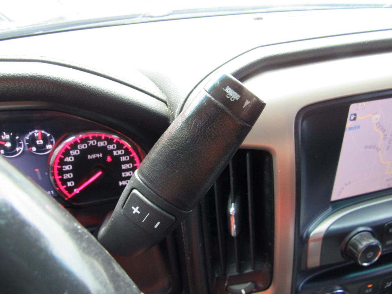 GMC Sierra 2500HD Denali Crew Cab 4WD 2015