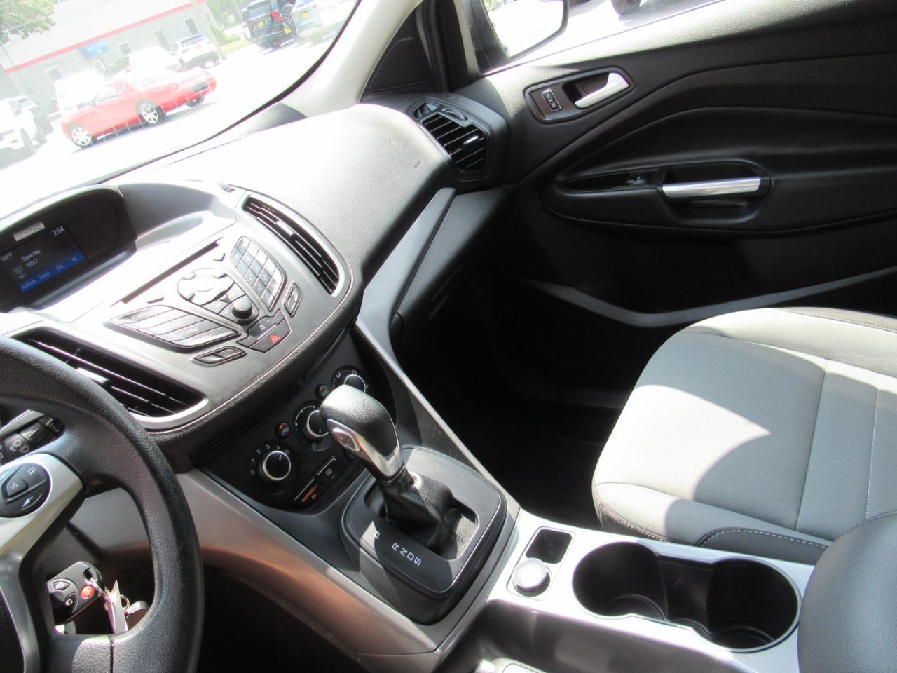Ford Escape 4WD 4dr SE 2016