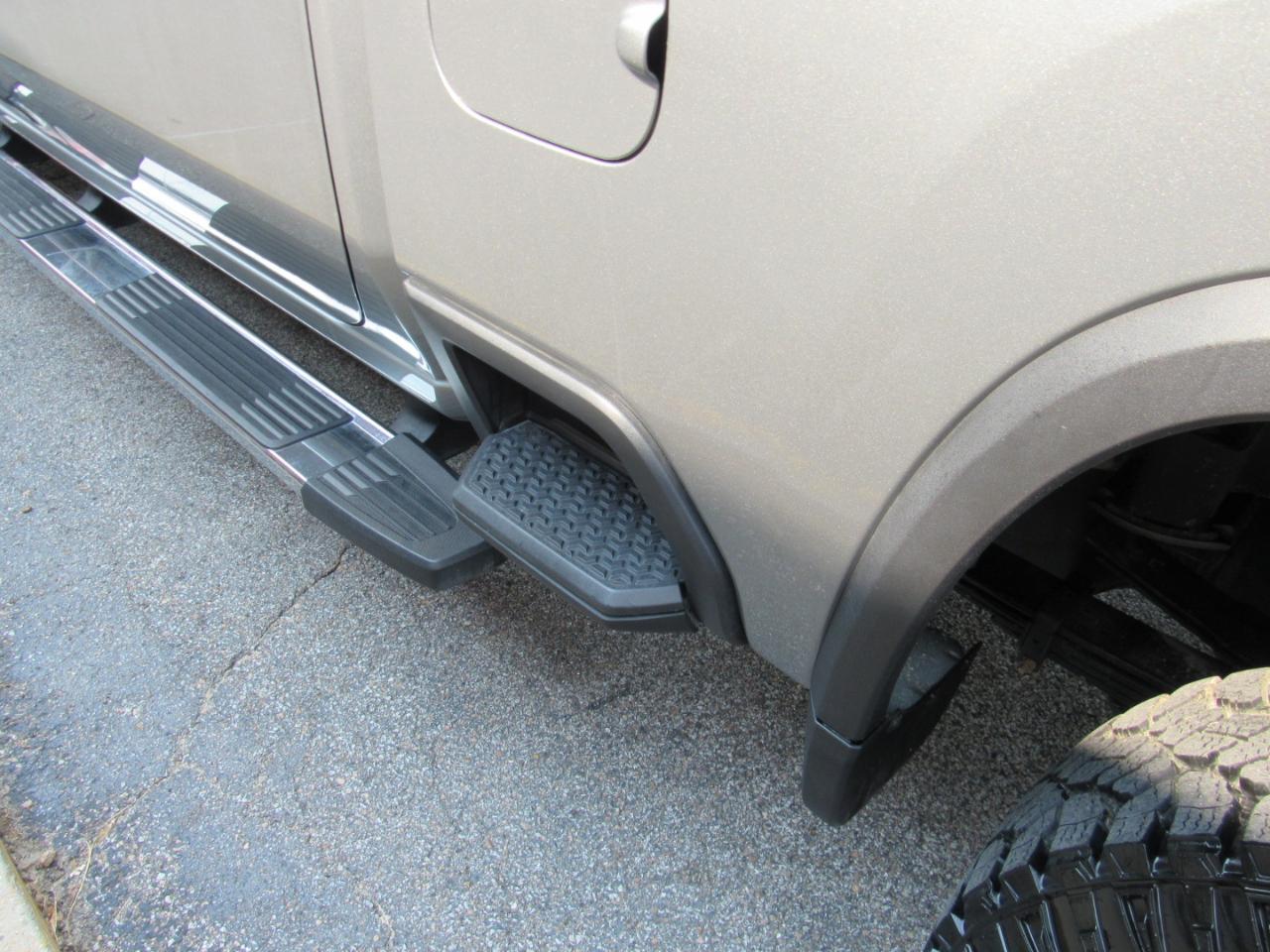 Chevrolet Silverado 3500HD LT Crew Cab 4WD 2024