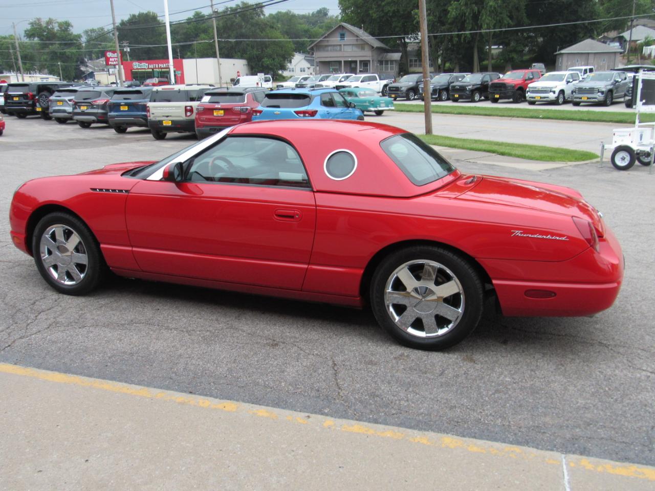 Ford Thunderbird  2002