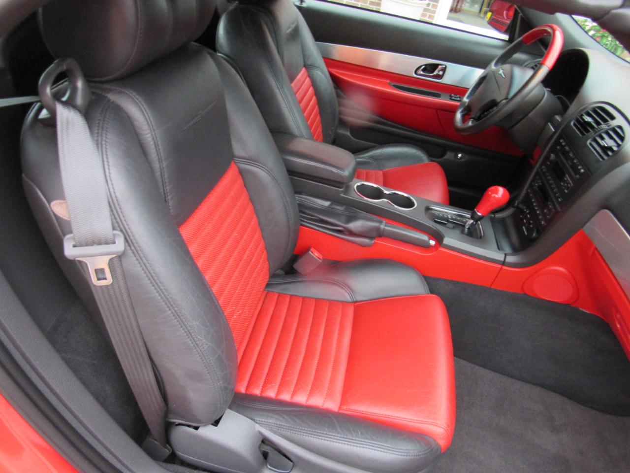 Ford Thunderbird  2002
