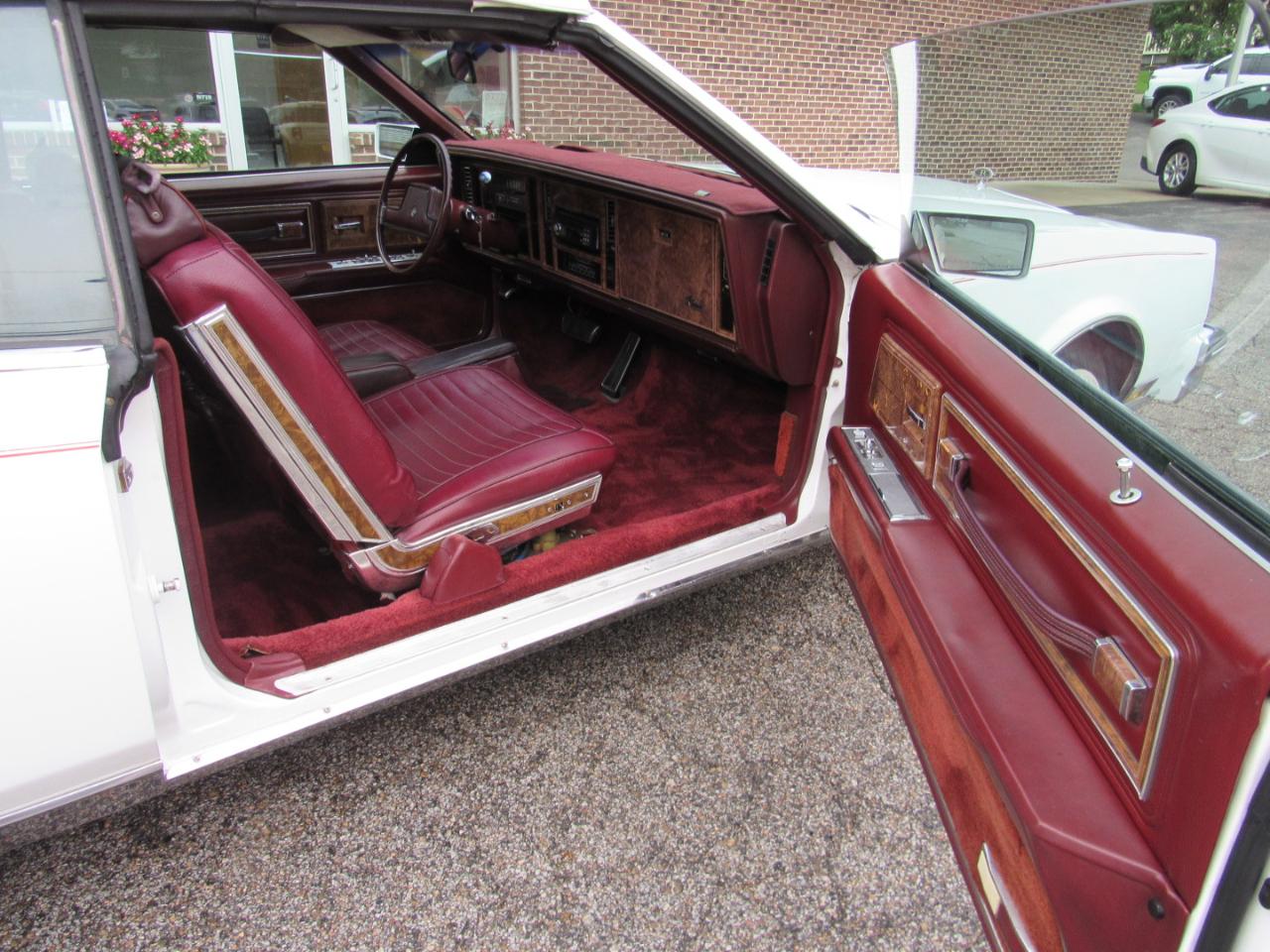 Buick Riviera Convertible 1983