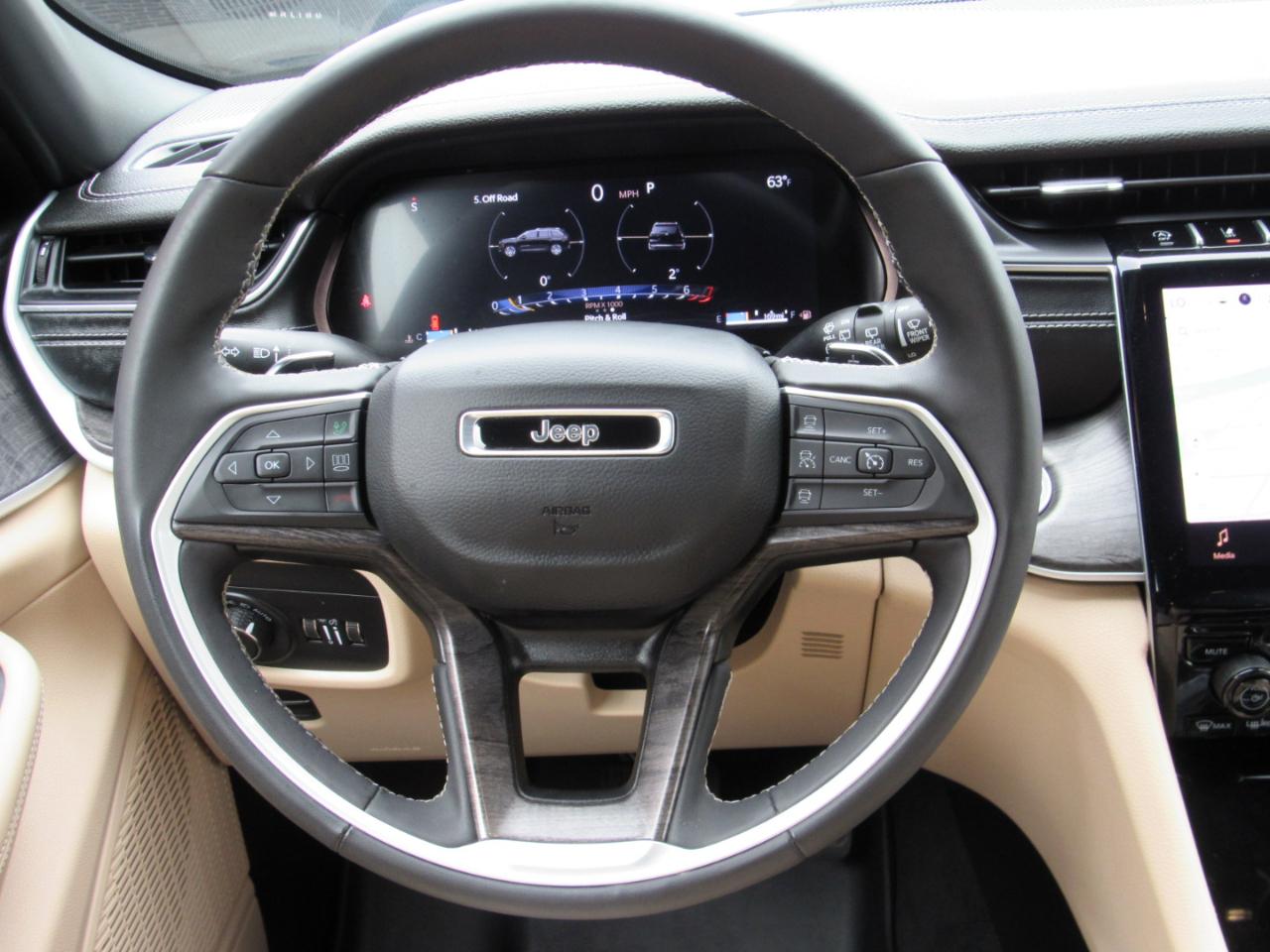 Jeep Grand Cherokee Limited 4x4 2024
