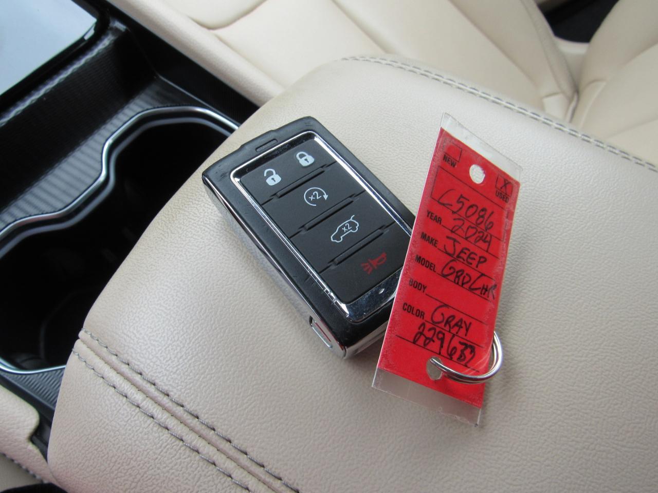 Jeep Grand Cherokee Limited 4x4 2024