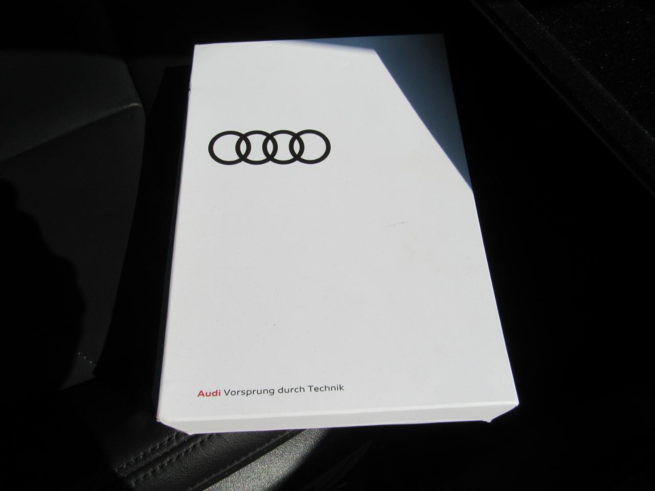 Audi Q3 S line Premium Plus 45 TFSI quattro 2021