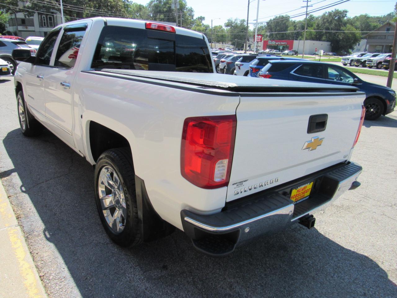 Chevrolet Silverado 1500 LTZ Crew Cab 4WD 2018