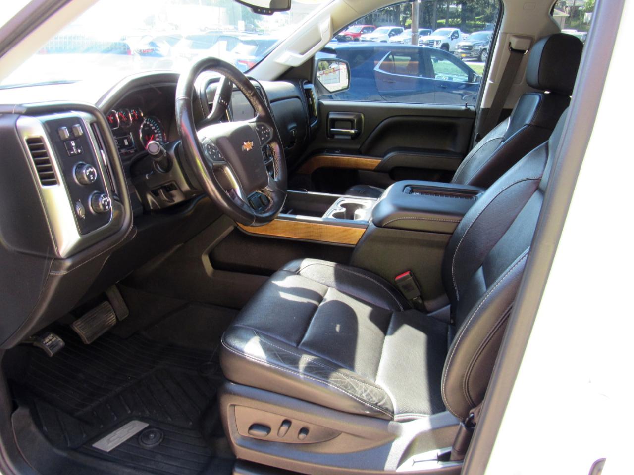 Chevrolet Silverado 1500 LTZ Crew Cab 4WD 2018
