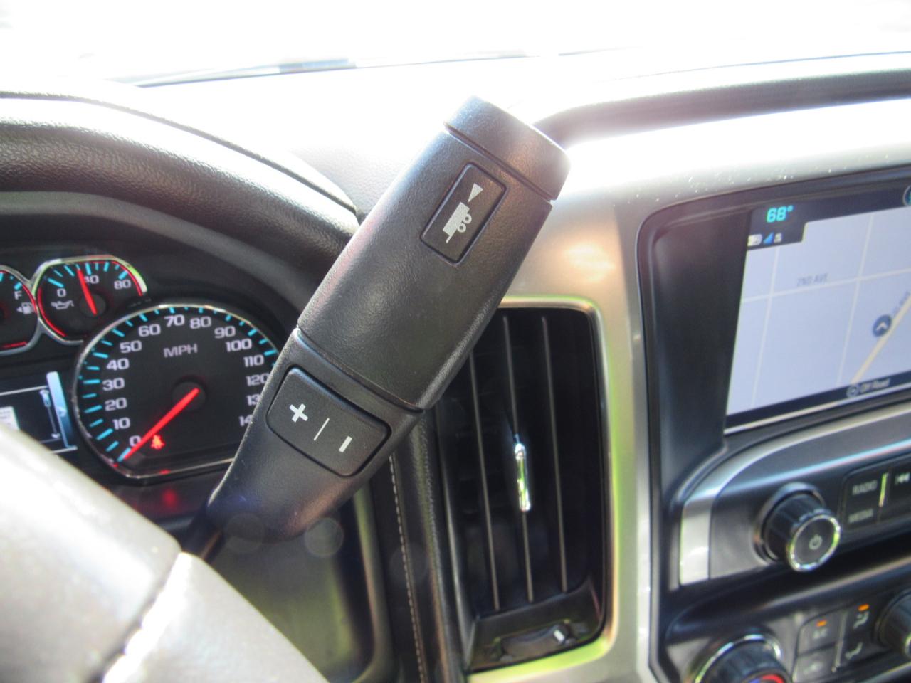 Chevrolet Silverado 1500 LTZ Crew Cab 4WD 2018