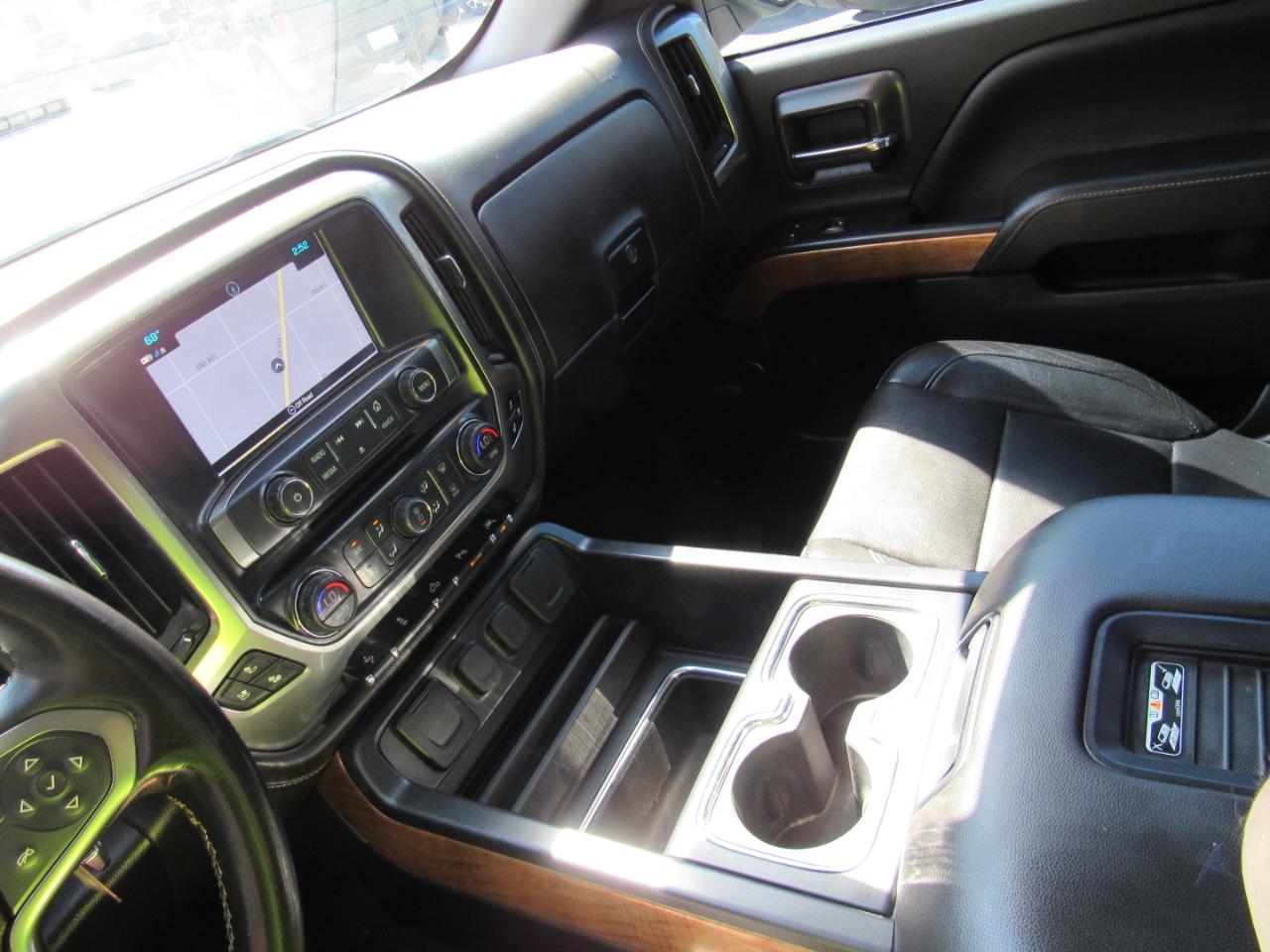 Chevrolet Silverado 1500 LTZ Crew Cab 4WD 2018