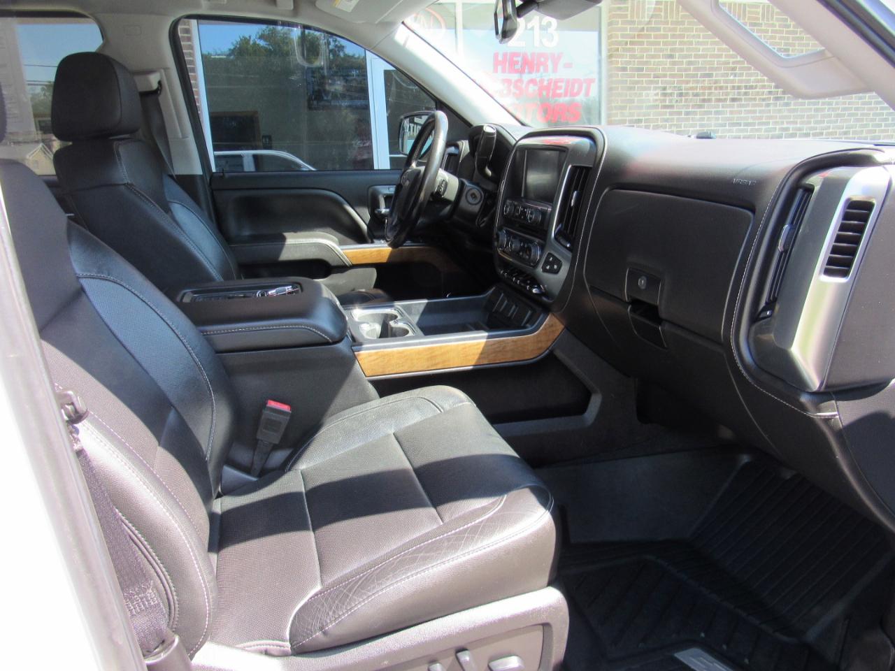 Chevrolet Silverado 1500 LTZ Crew Cab 4WD 2018