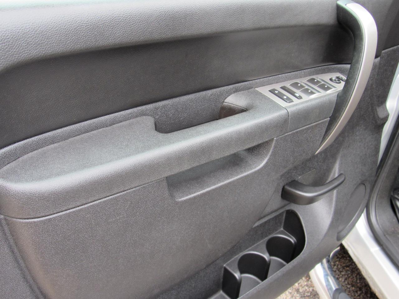 Chevrolet Silverado 1500 LT Crew Cab 4WD 2013