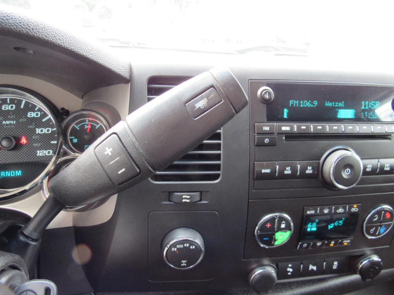 Chevrolet Silverado 1500 LT Crew Cab 4WD 2013