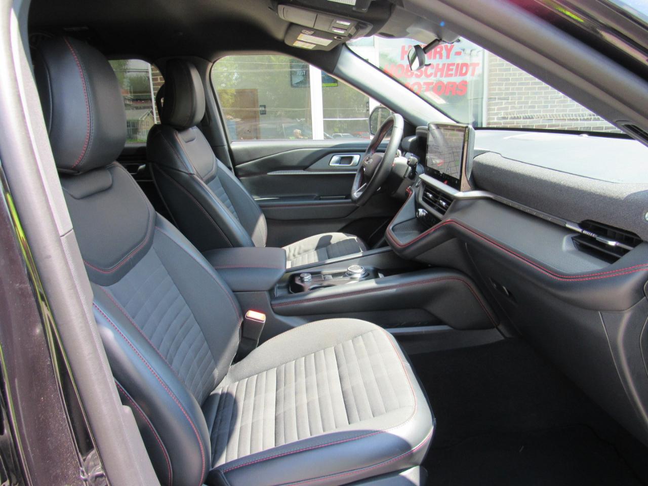 Ford Explorer ST-Line 4WD 2025