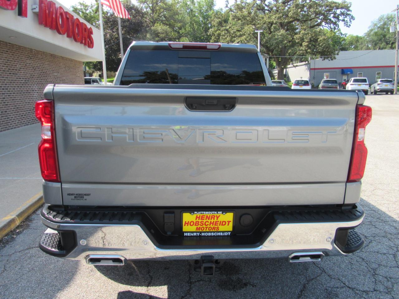 Chevrolet Silverado 1500 LTZ Crew Cab 4WD 2025