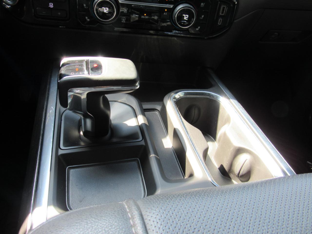 Chevrolet Silverado 1500 LTZ Crew Cab 4WD 2025