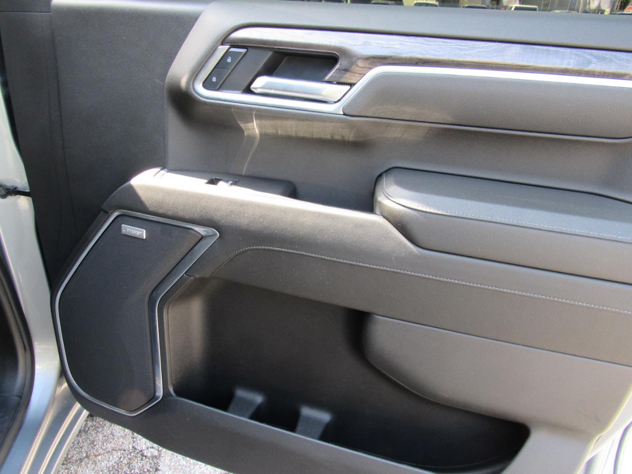 Chevrolet Silverado 1500 LTZ Crew Cab 4WD 2025
