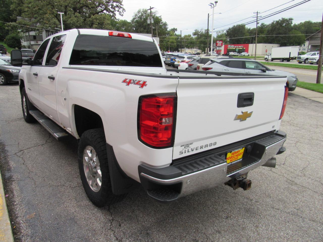 Chevrolet Silverado 3500HD LT Crew Cab 4WD 2015