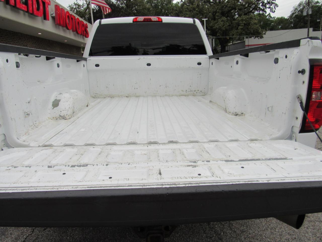 Chevrolet Silverado 3500HD LT Crew Cab 4WD 2015