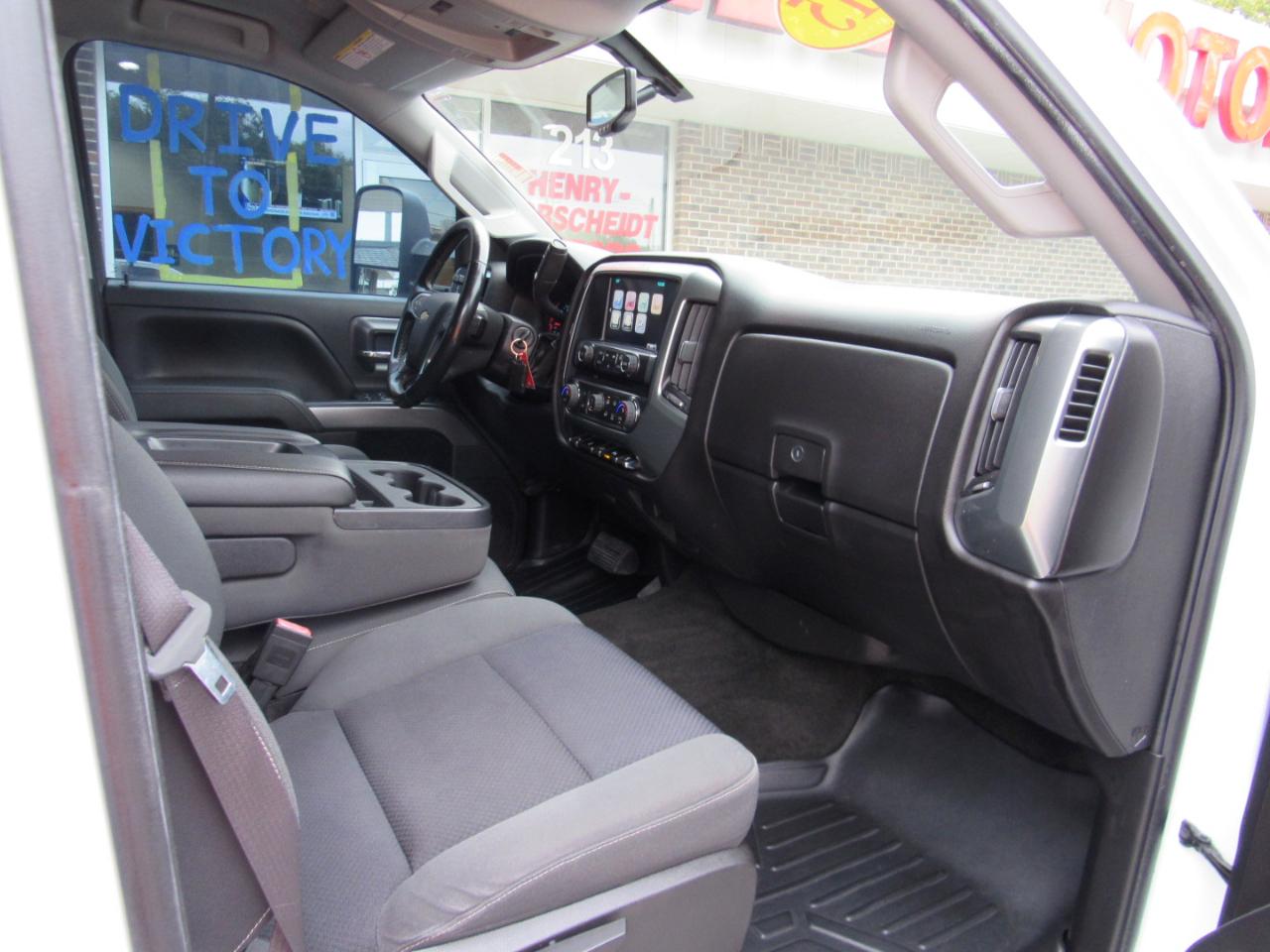 Chevrolet Silverado 3500HD LT Crew Cab 4WD 2015