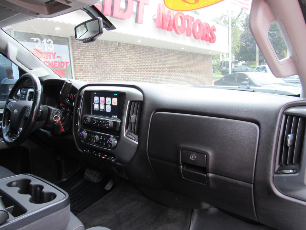 Chevrolet Silverado 3500HD LT Crew Cab 4WD 2015