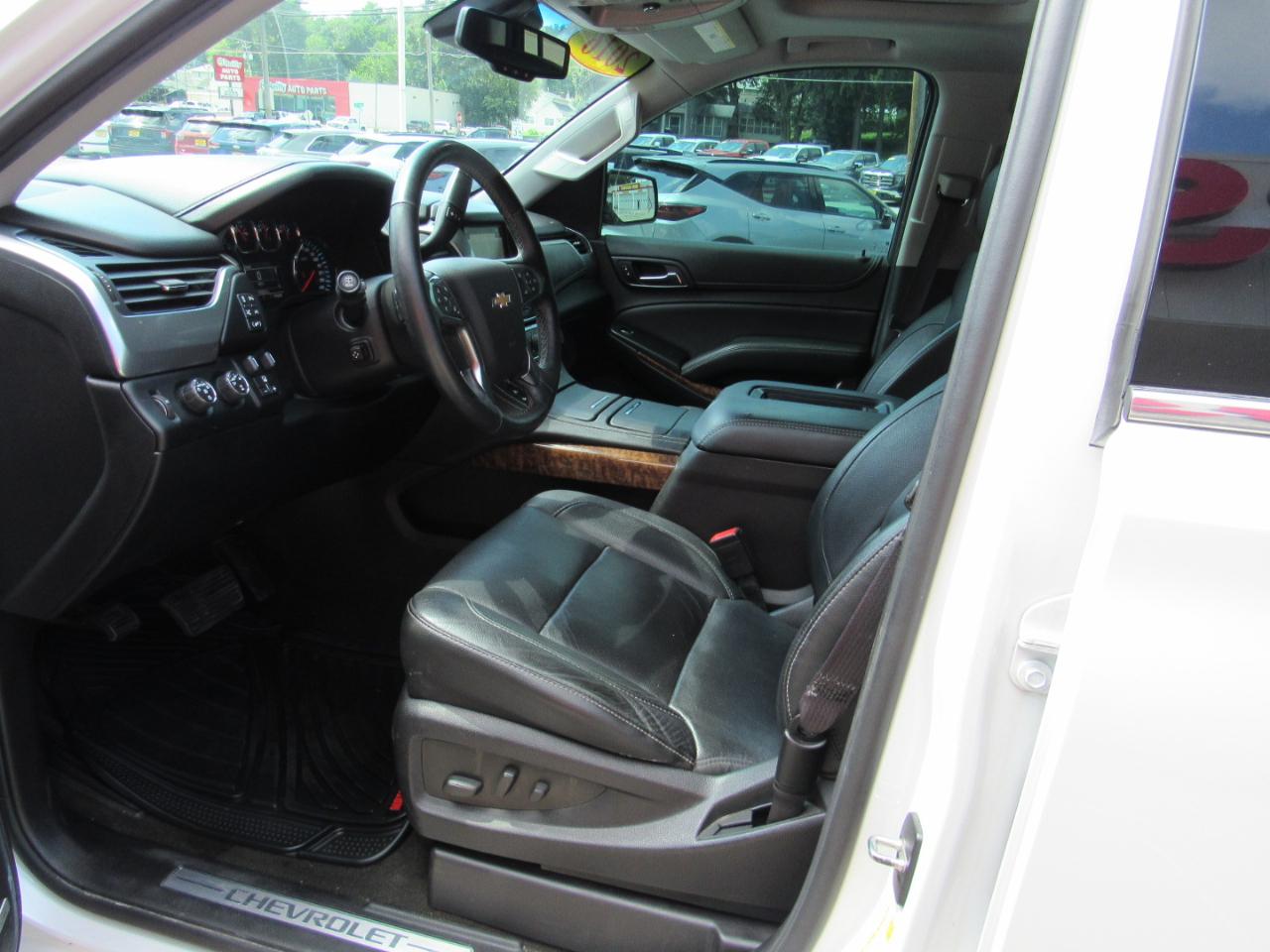 Chevrolet Suburban LTZ 4WD 2016