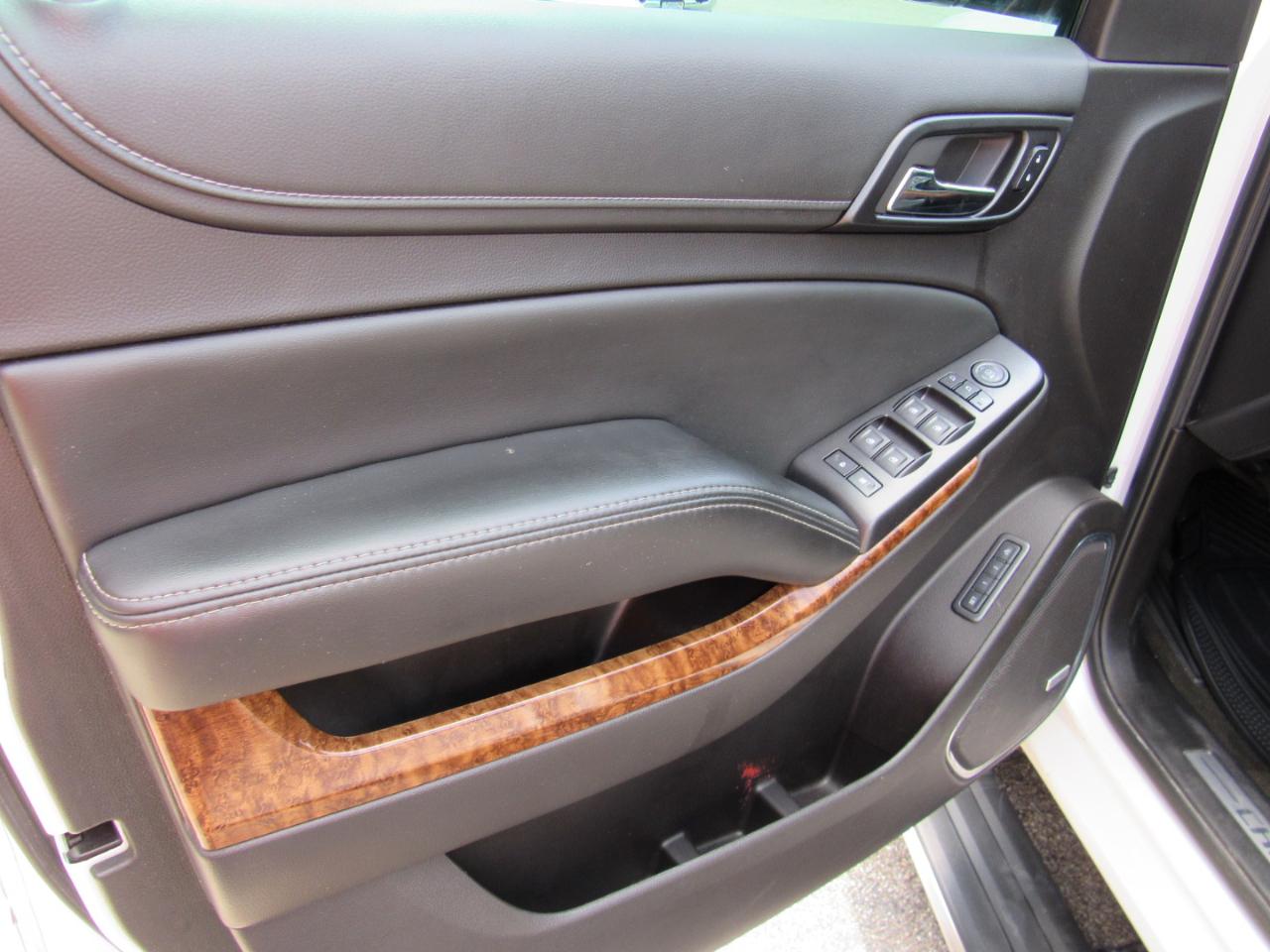 Chevrolet Suburban LTZ 4WD 2016